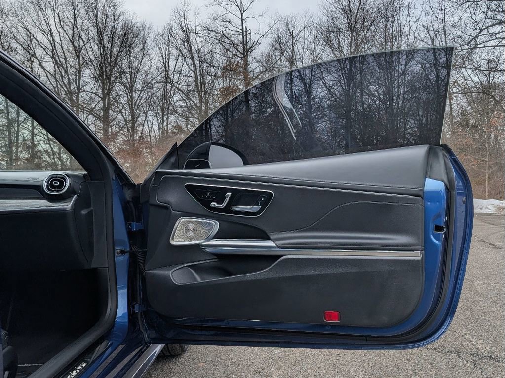 Used 2024 Mercedes-Benz CLE 300 4MATIC Coupe image 11