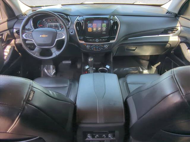 Used 2019 Chevrolet Traverse Premier w/ Driver Confidence II Package FWD image 17