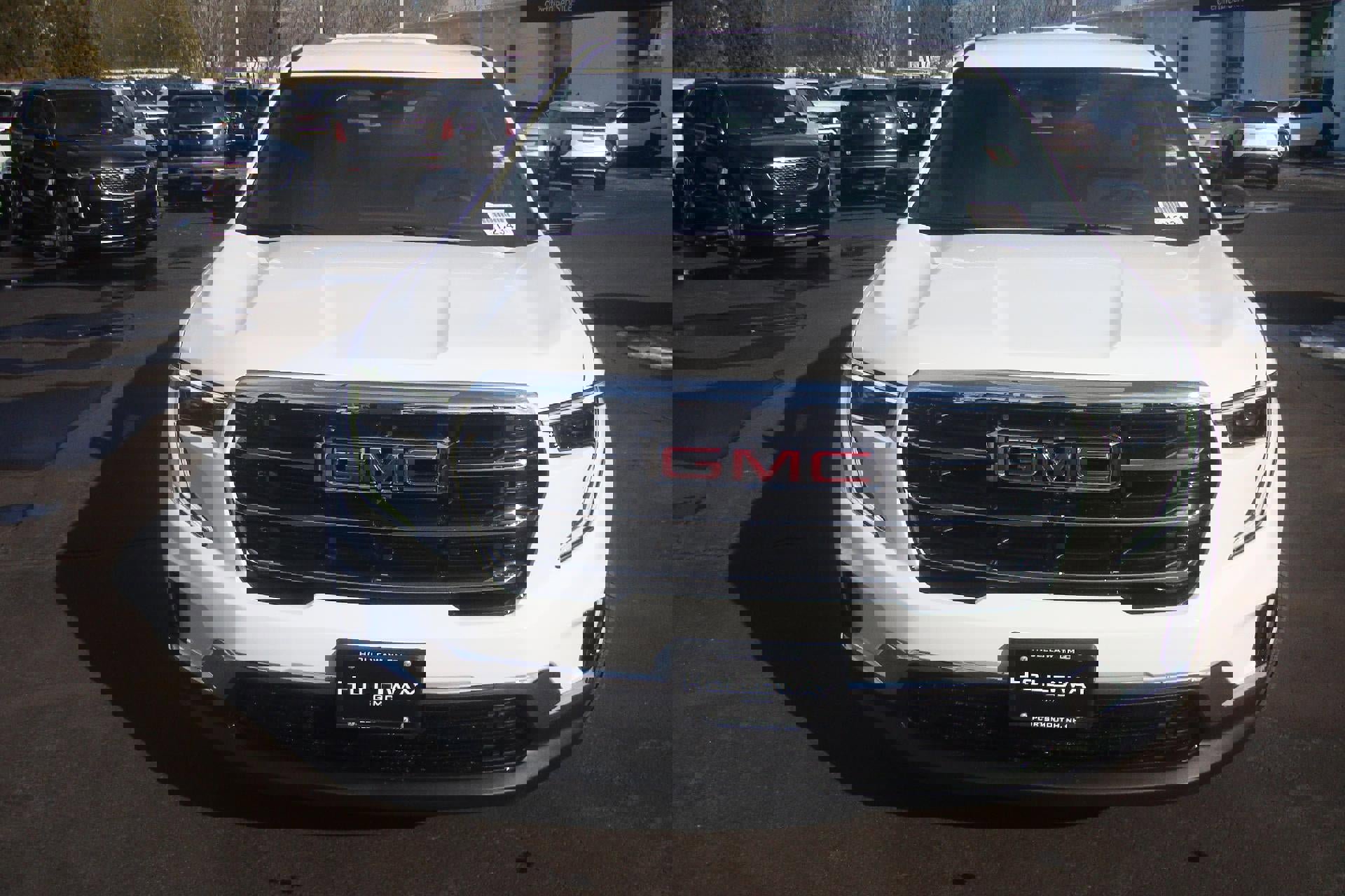 New 2026 GMC Acadia Elevation AWD/4WD image 2