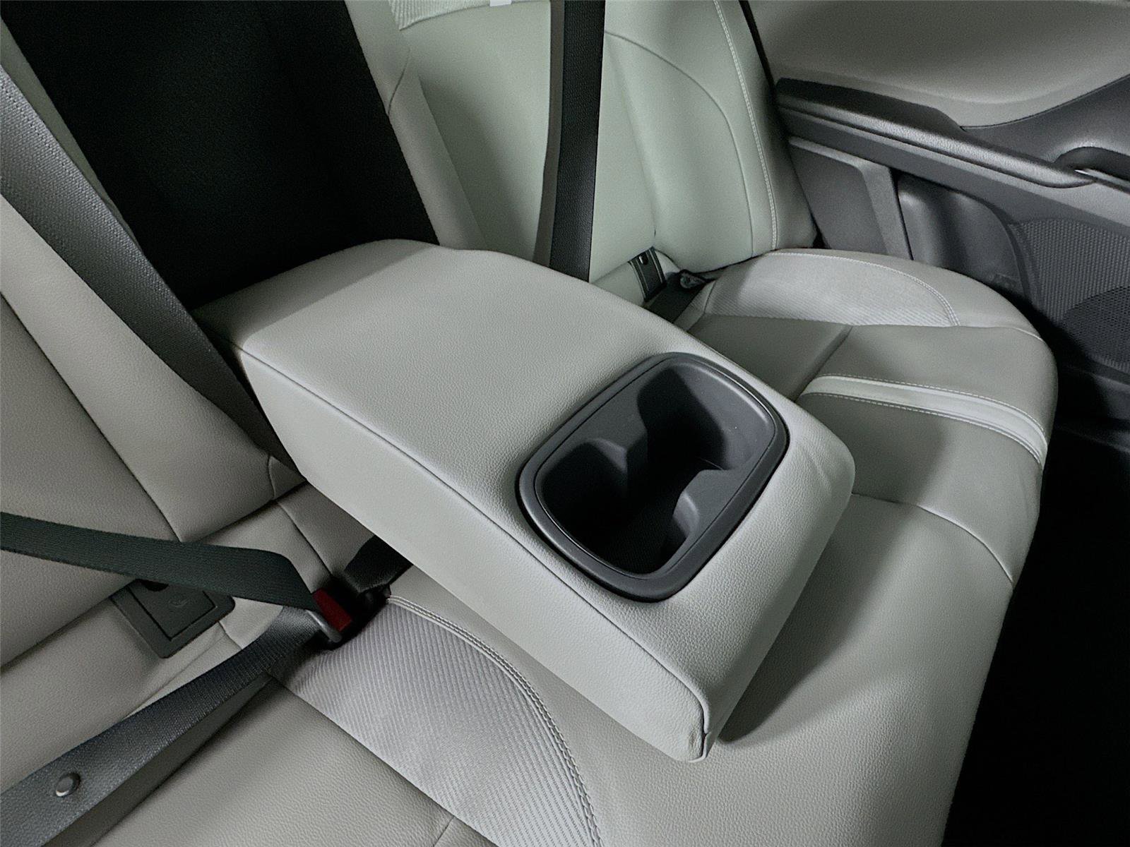 New 2026 Toyota Camry SE image 42