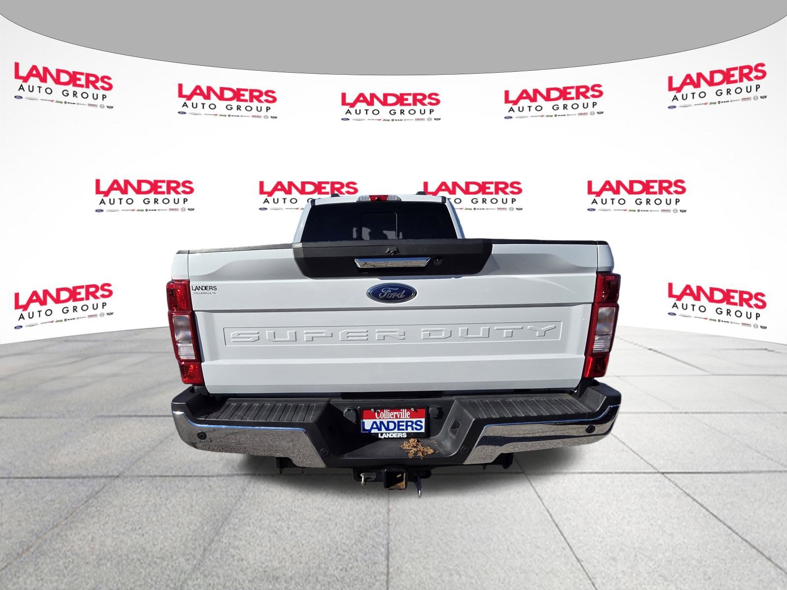 Used 2020 Ford F350 Lariat w/ Chrome Package image 4