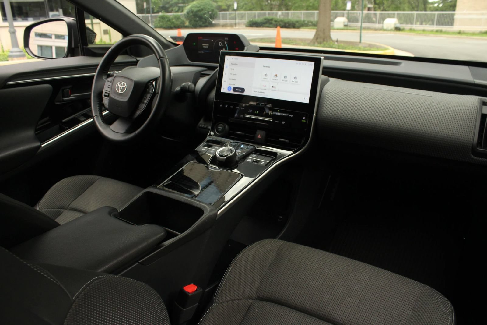 Used 2023 Toyota bZ4X AWD w/ Weather Package image 25