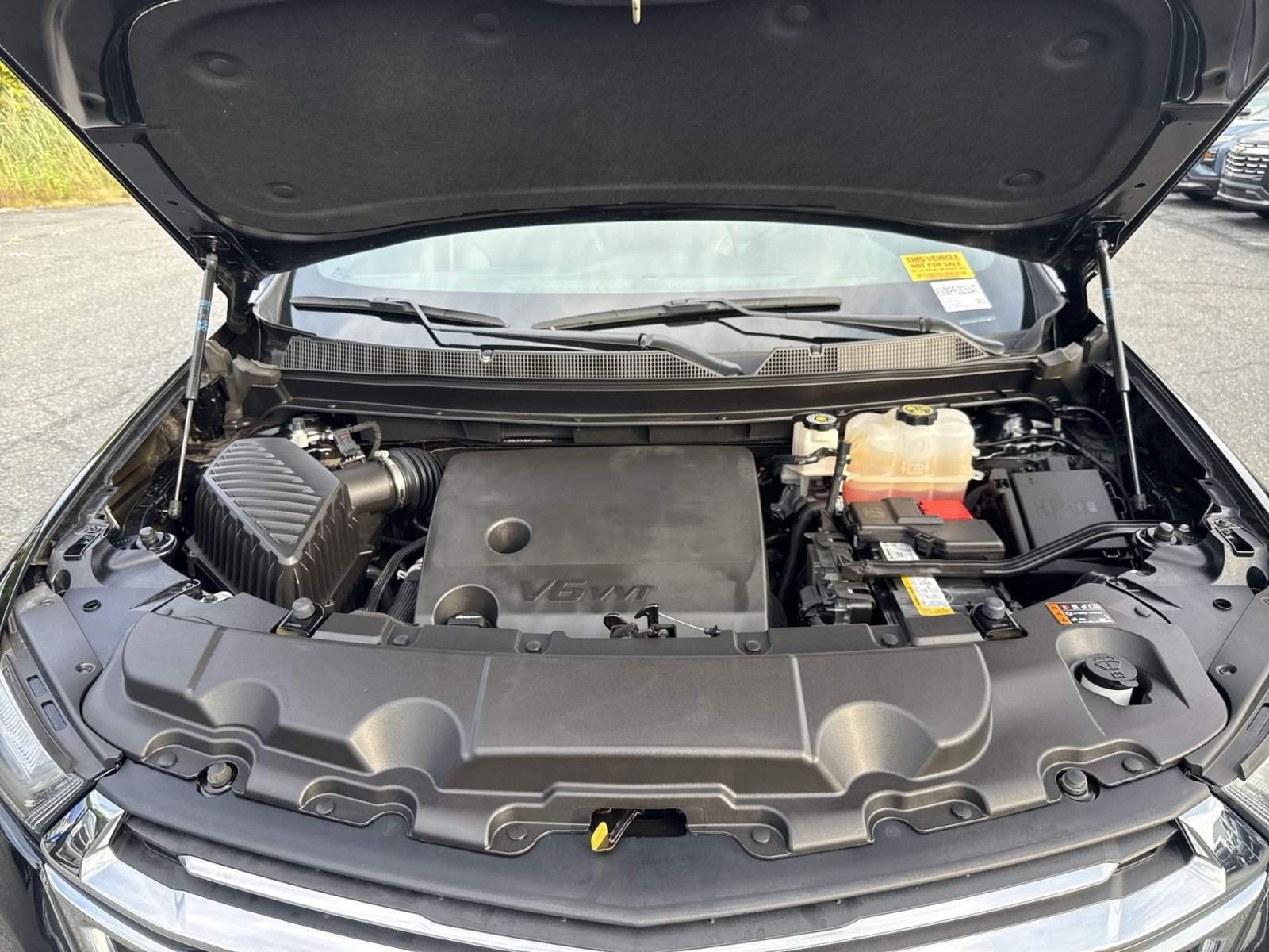 Used 2023 Chevrolet Traverse LT AWD/4WD image 29