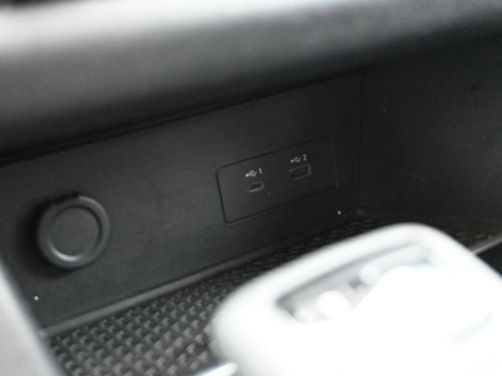 Used 2025 Nissan Pathfinder SV image 26