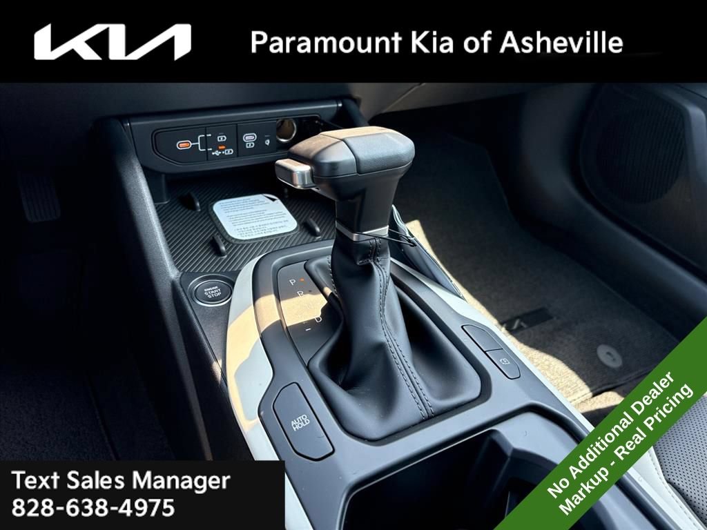 New 2026 Kia K4 GT-Line w/ GT-Line Premium Package FWD image 27