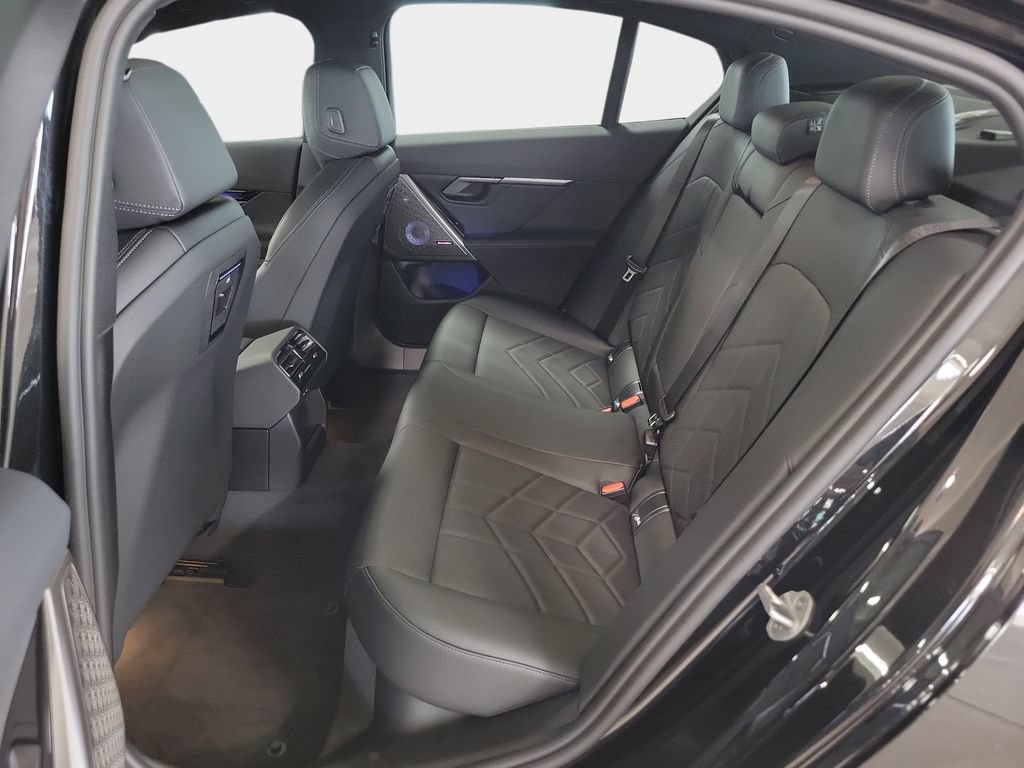 New 2027 BMW 550e xDrive w/ Premium Package AWD/4WD image 8