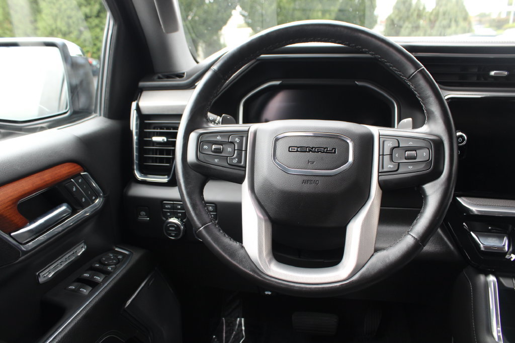 Used 2023 GMC Sierra 1500 Denali w/ Technology Package AWD/4WD image 21