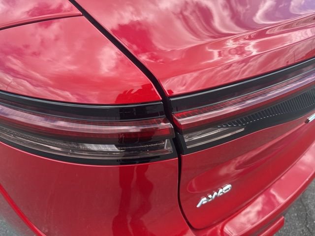 Used 2023 Toyota Crown Limited image 10