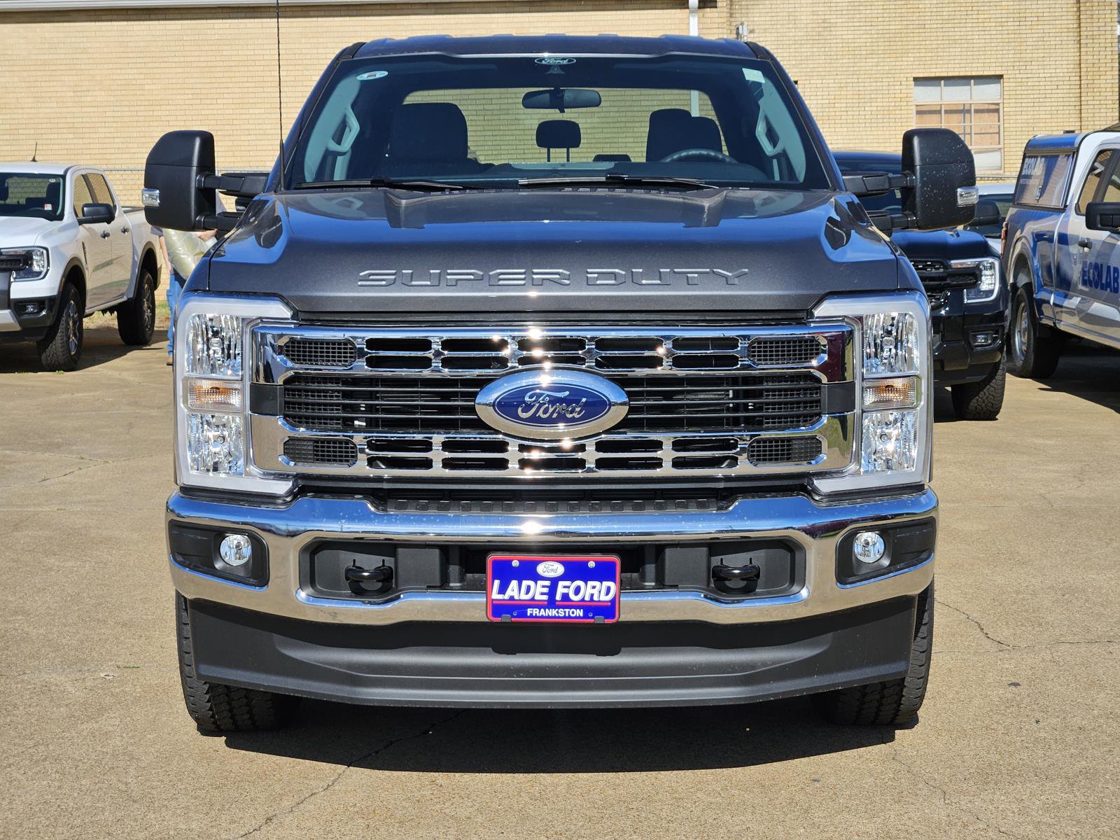 New 2026 Ford F250 XLT w/ FX4 Off-Road Package image 9