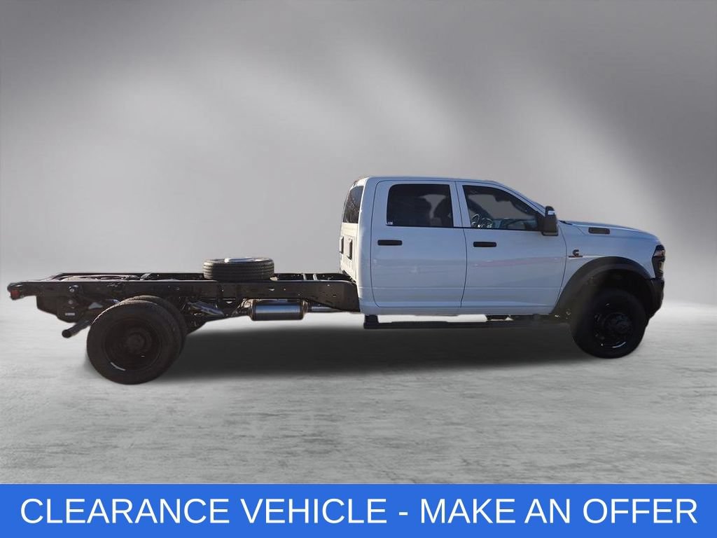 New 2026 RAM 4500 Tradesman AWD/4WD image 9
