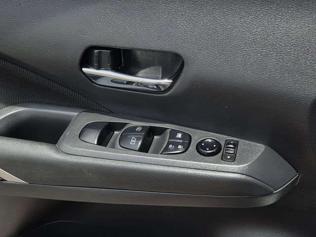 Used 2022 Nissan Kicks SV FWD image 16