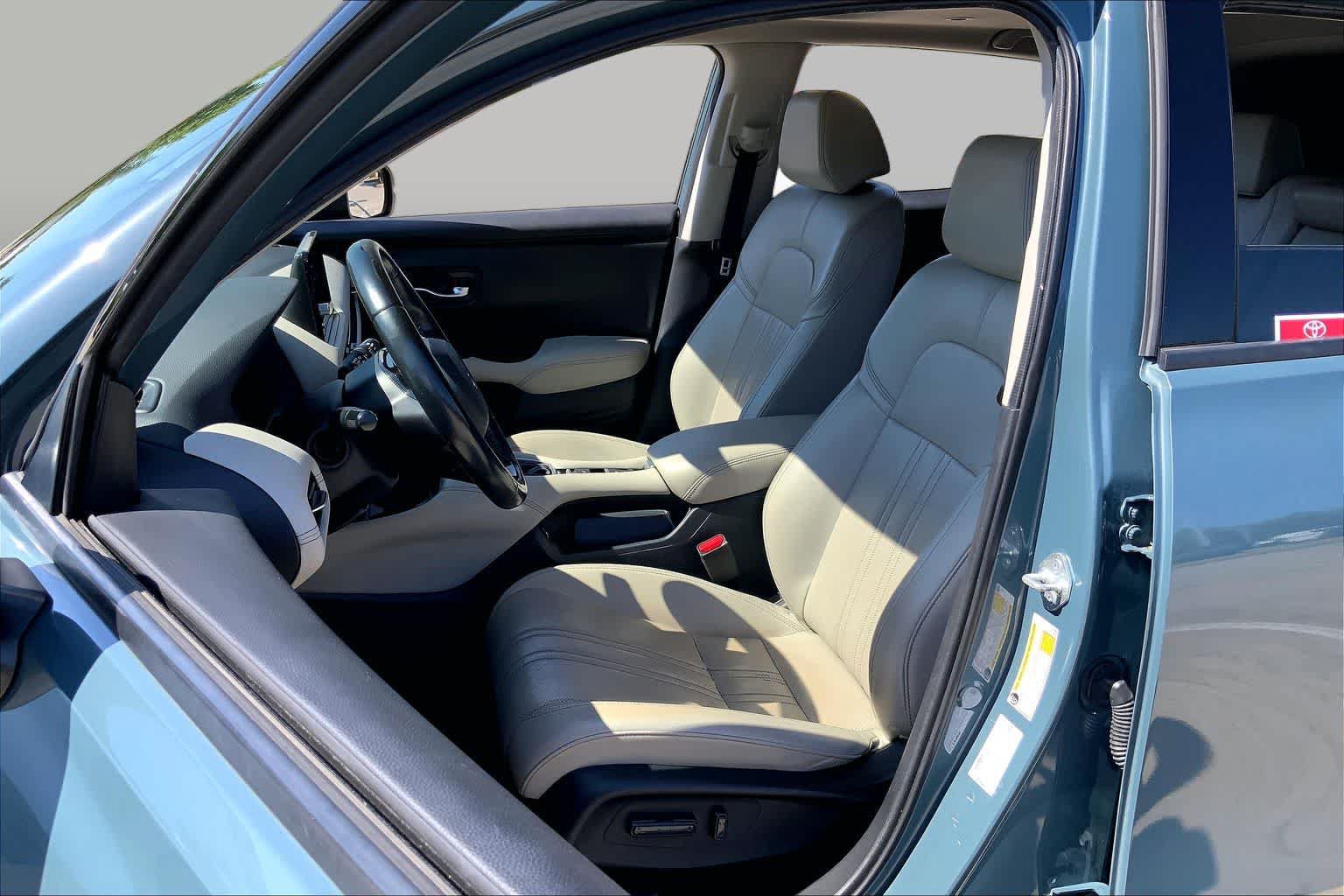 Used 2023 Honda HR-V EX-L image 8