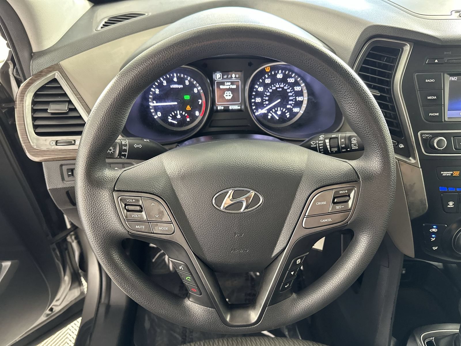 Used 2017 Hyundai Santa Fe Sport AWD/4WD image 14