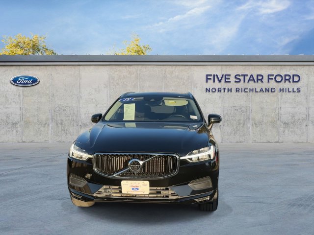 Used 2019 Volvo XC60 T5 Momentum w/ Premium Package AWD/4WD image 3