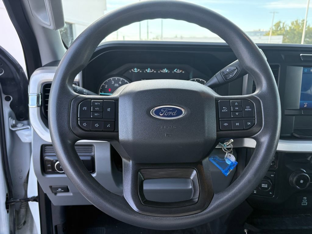 Used 2023 Ford F250 XLT image 39