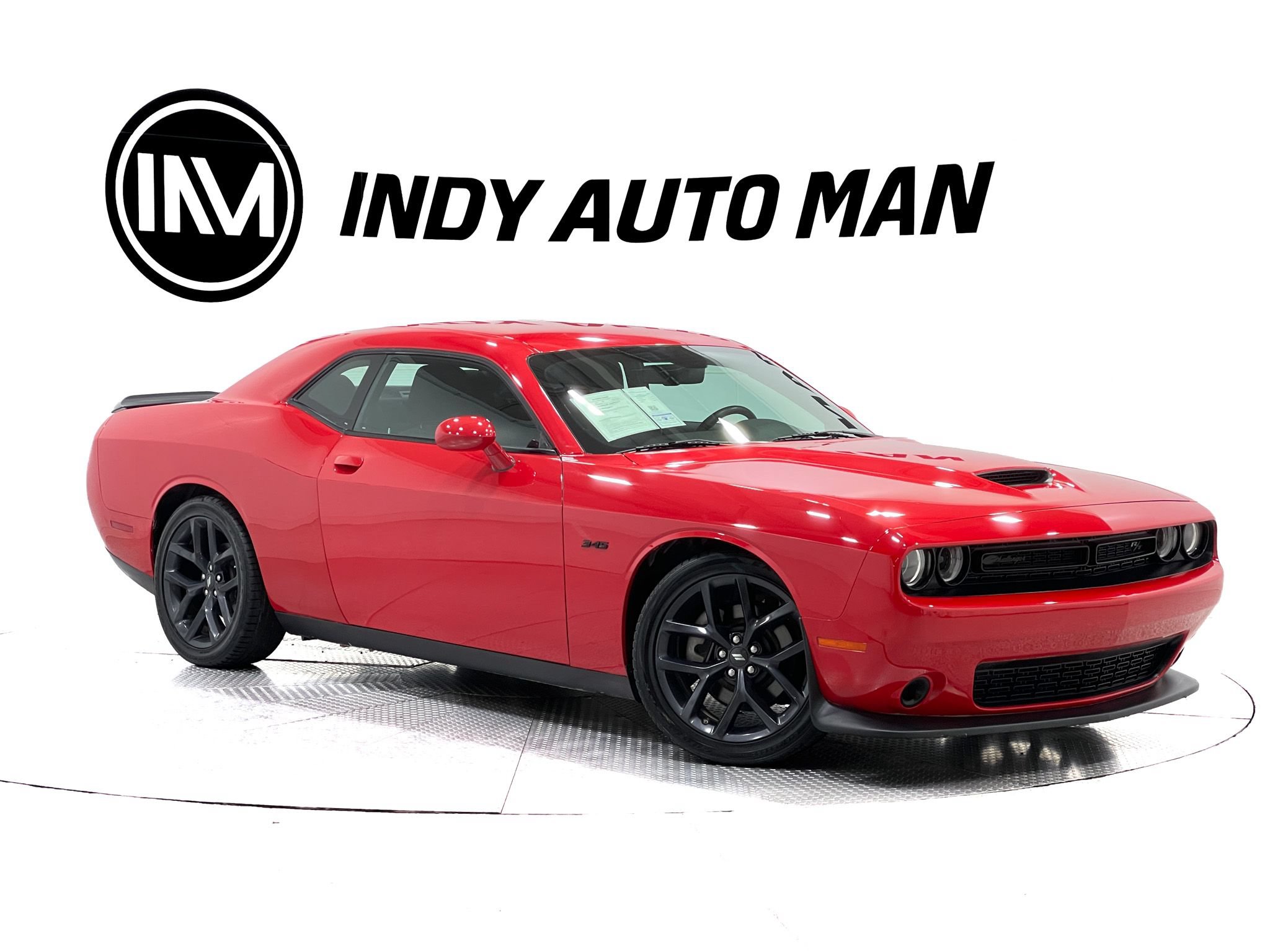 Used 2023 Dodge Challenger R/T w/ Blacktop Package RWD image 2