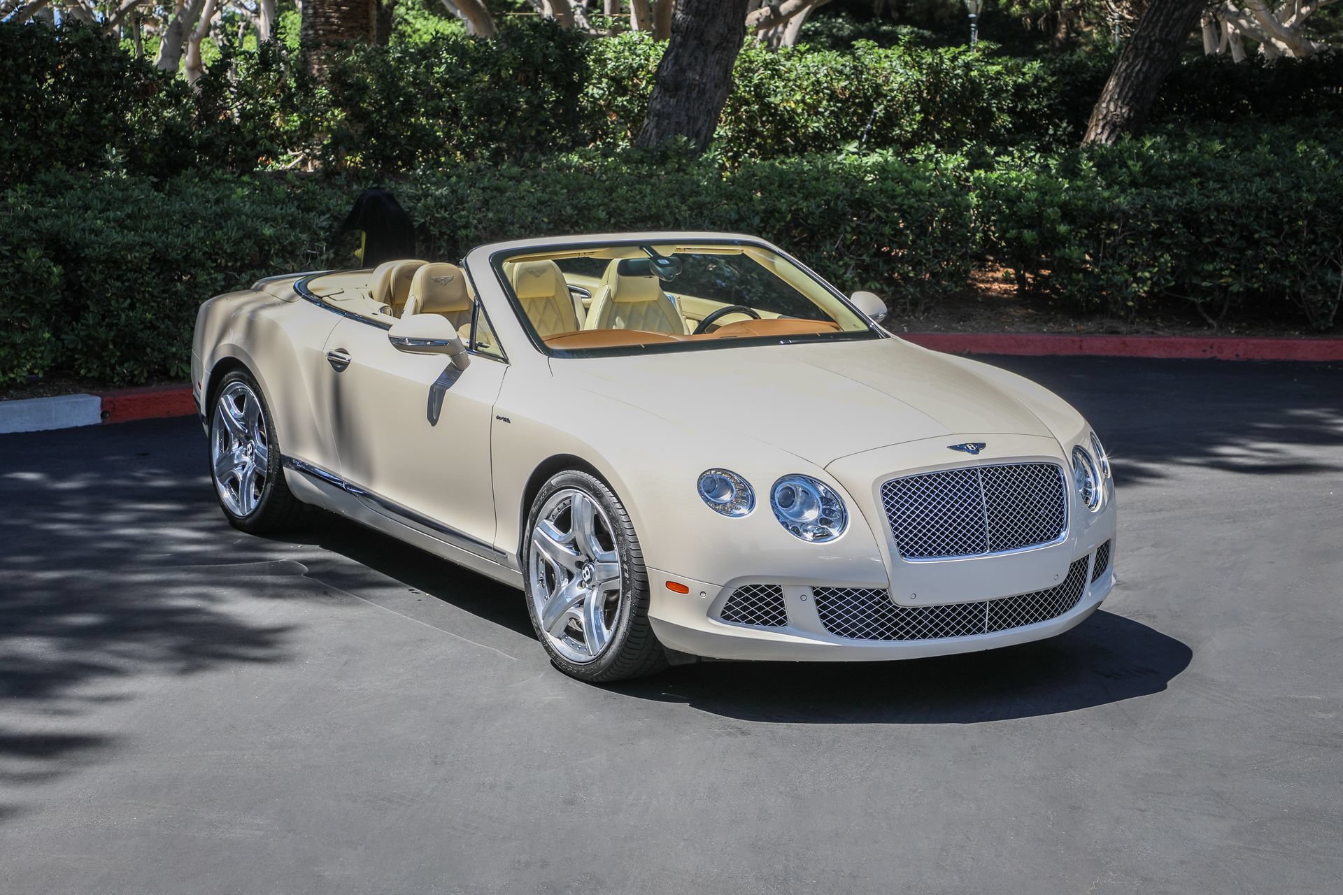 Used 2015 Bentley Continental GT AWD/4WD image 1