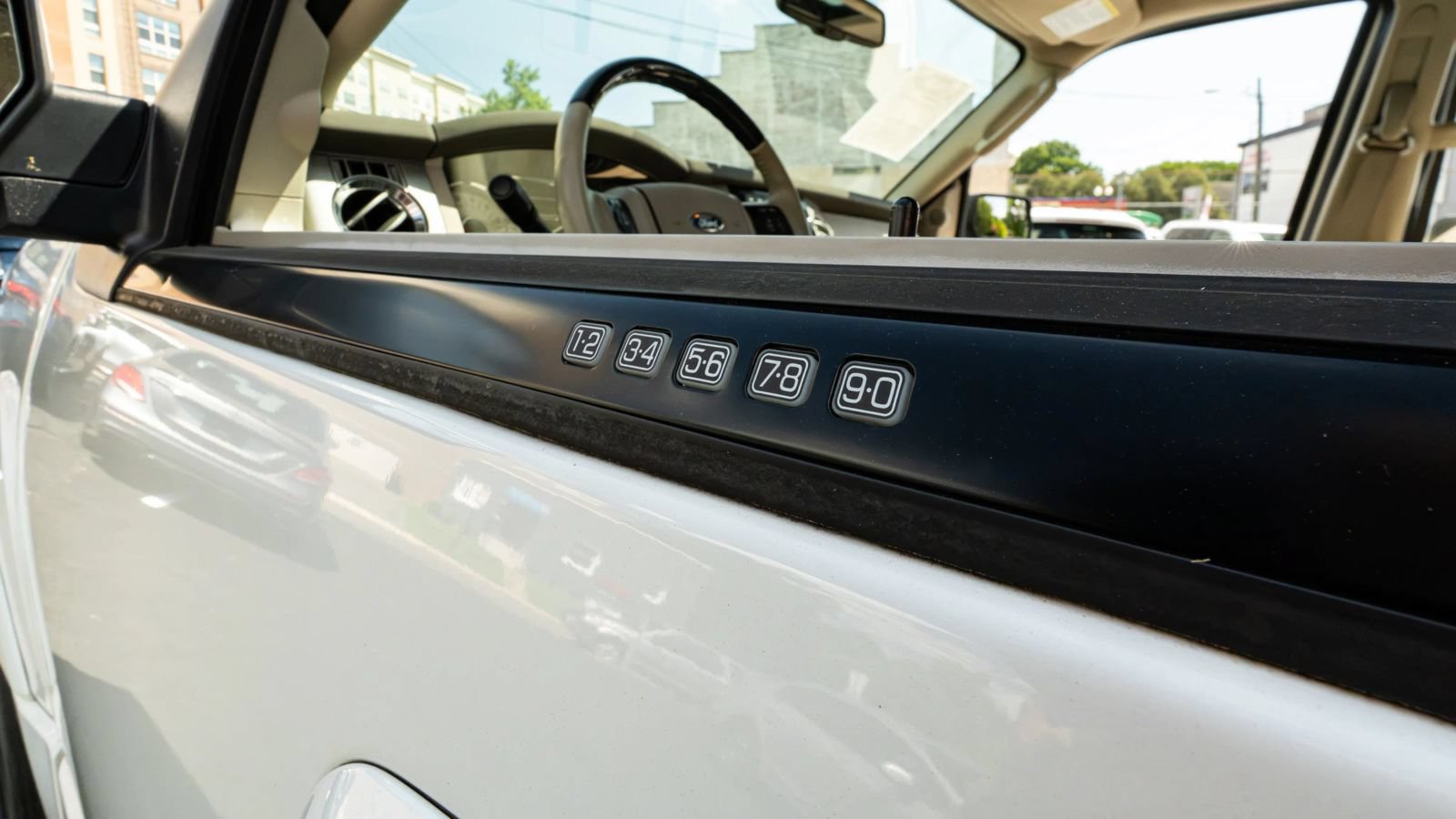 Used 2014 Ford Expedition Limited w/ Equipment Group 301A AWD/4WD image 34