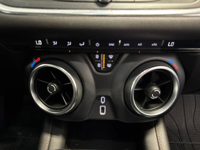 Used 2023 Chevrolet Blazer LT w/ Driver Confidence Package AWD/4WD image 23