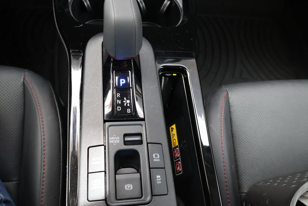 Certified 2024 Toyota Prius Prime FWD image 38