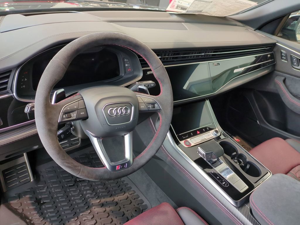 New 2026 Audi RS Q8 performance image 13