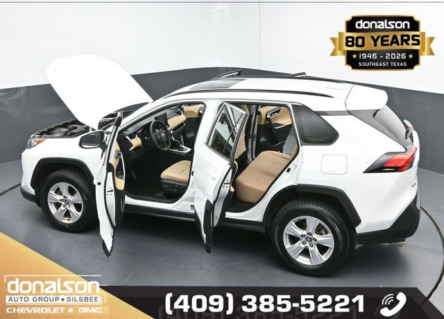 Used 2020 Toyota RAV4 XLE w/ Convenience Package image 26