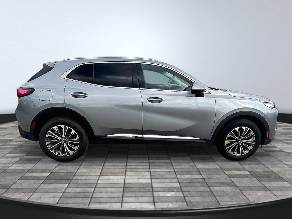 Used 2024 Buick Envision Preferred AWD/4WD image 8