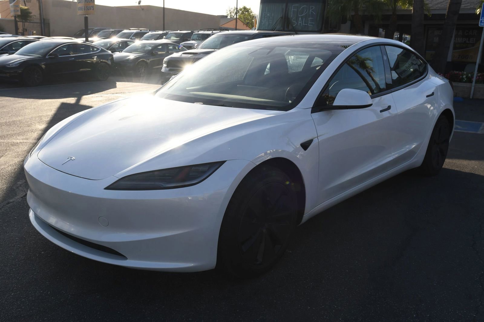 Used 2024 Tesla Model 3 Standard Range image 3