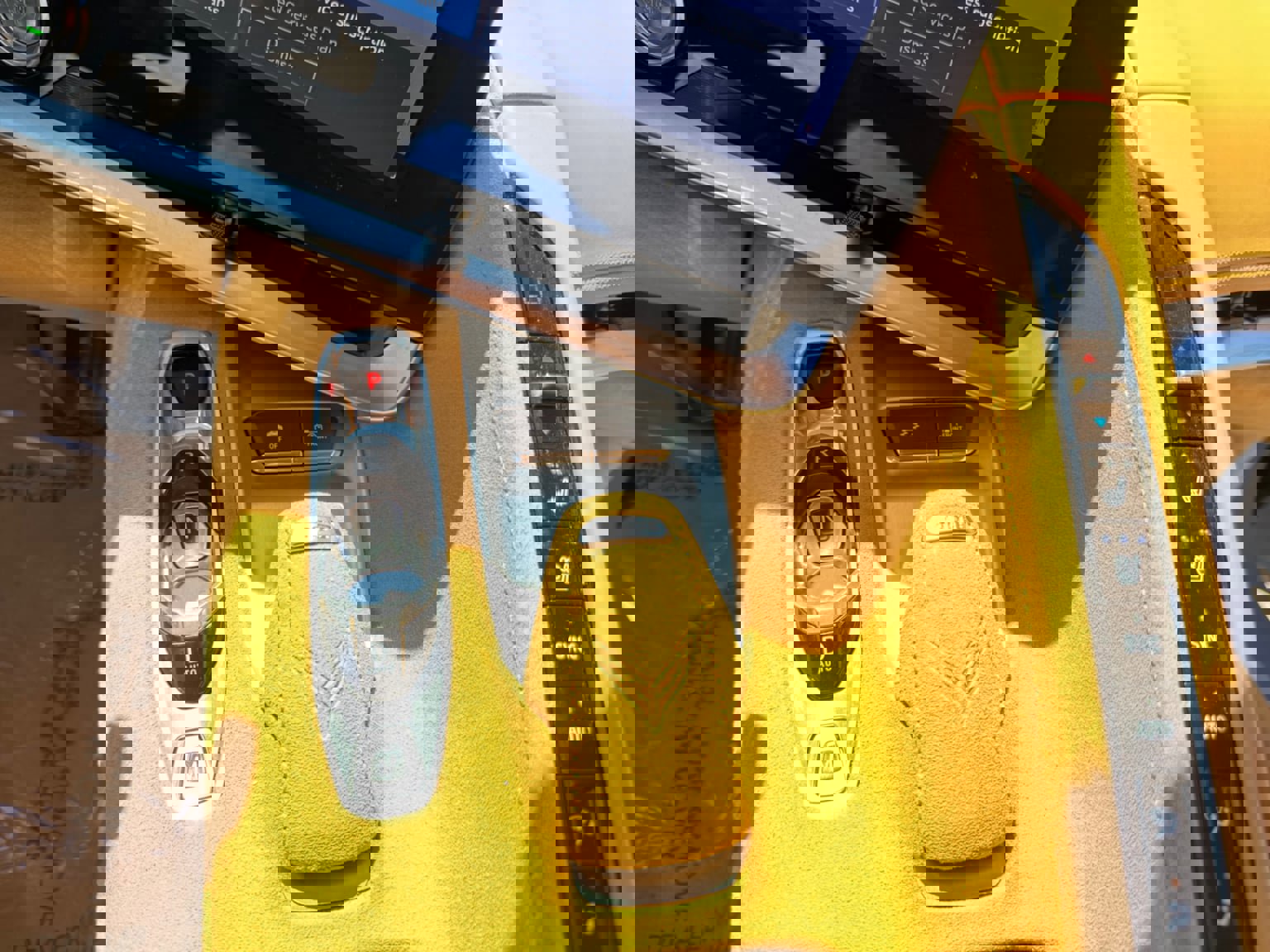 Used 2024 Chevrolet Corvette Stingray Premium Cpe RWD image 20