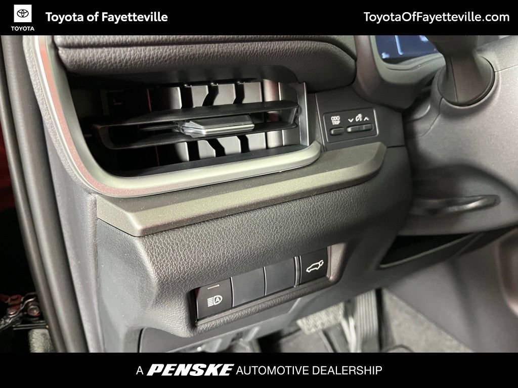 New 2026 Toyota Grand Highlander XLE image 30