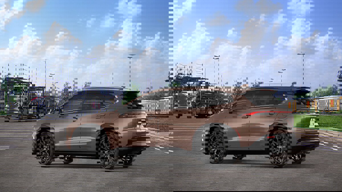 New 2026 Toyota Crown Signia image 5