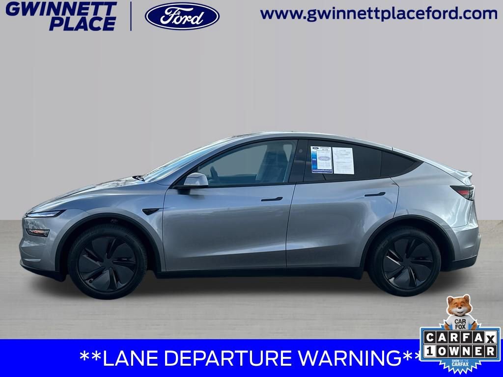 Used 2026 Tesla Model Y 2WD image 8
