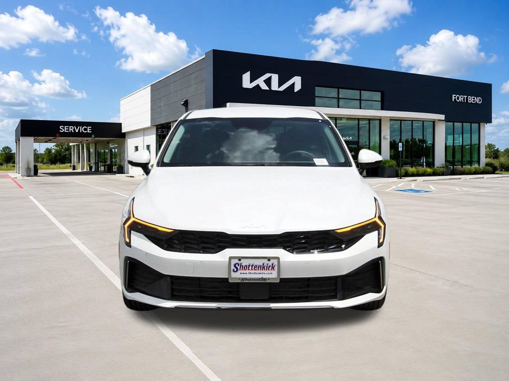 New 2026 Kia K5 LXS FWD image 2