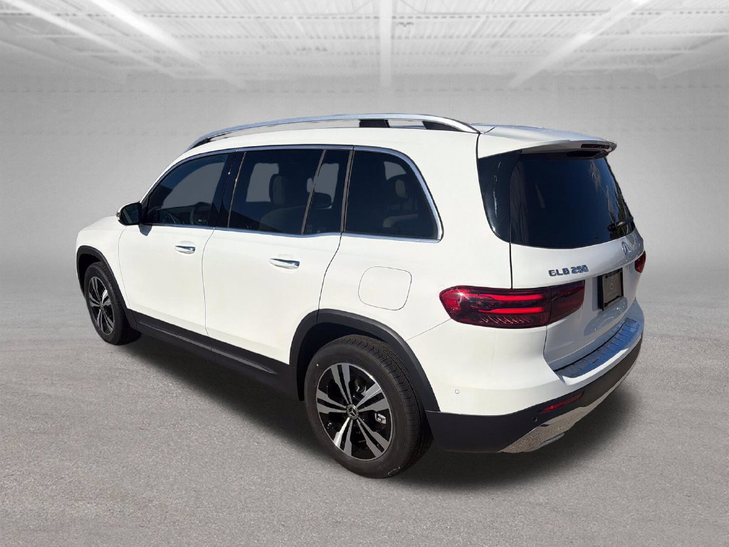 New 2026 Mercedes-Benz GLB 250 4MATIC image 3