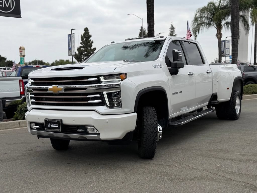 Used 2021 Chevrolet Silverado 3500 High Country w/ Technology Package AWD/4WD image 5