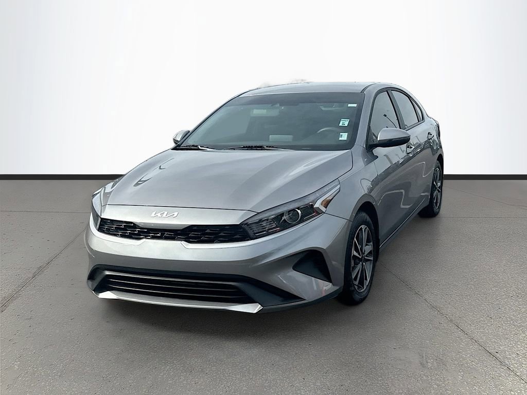 Certified 2023 Kia Forte LXS w/ LXS Technology Package FWD image 3