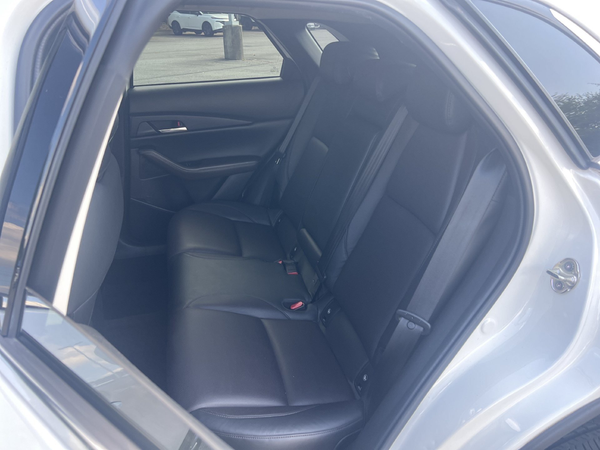 Used 2022 MAZDA CX-30 AWD 2.5 S w/ Premium Package image 17