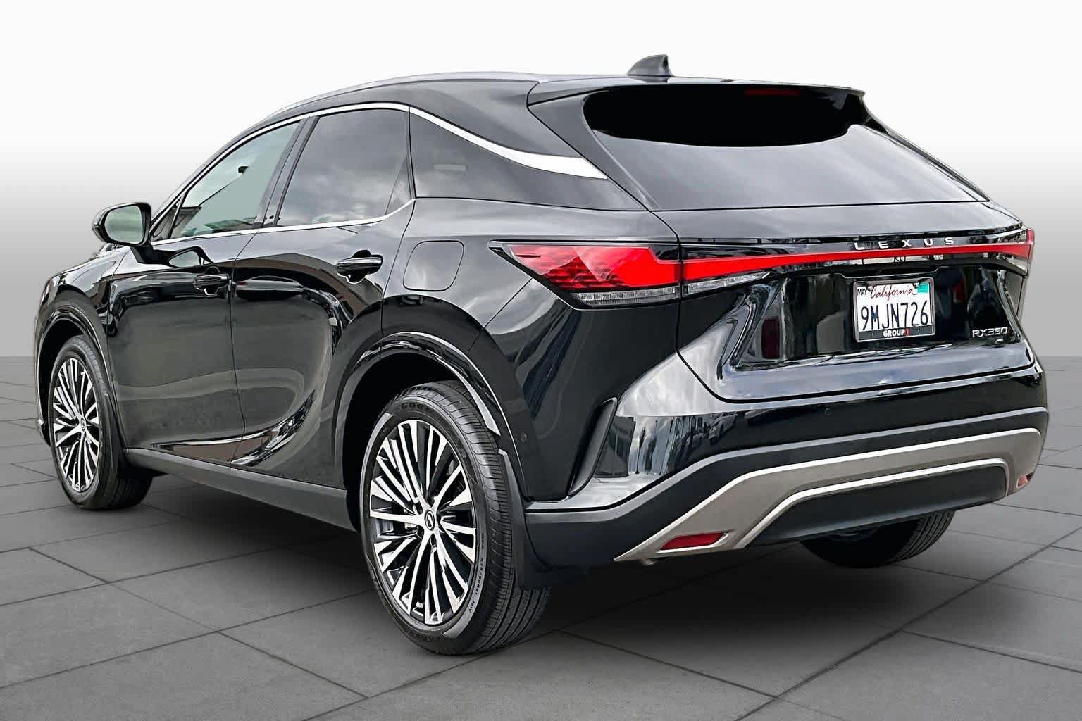 Certified 2024 Lexus RX 350 Premium Plus w/ Convenience Package FWD image 11