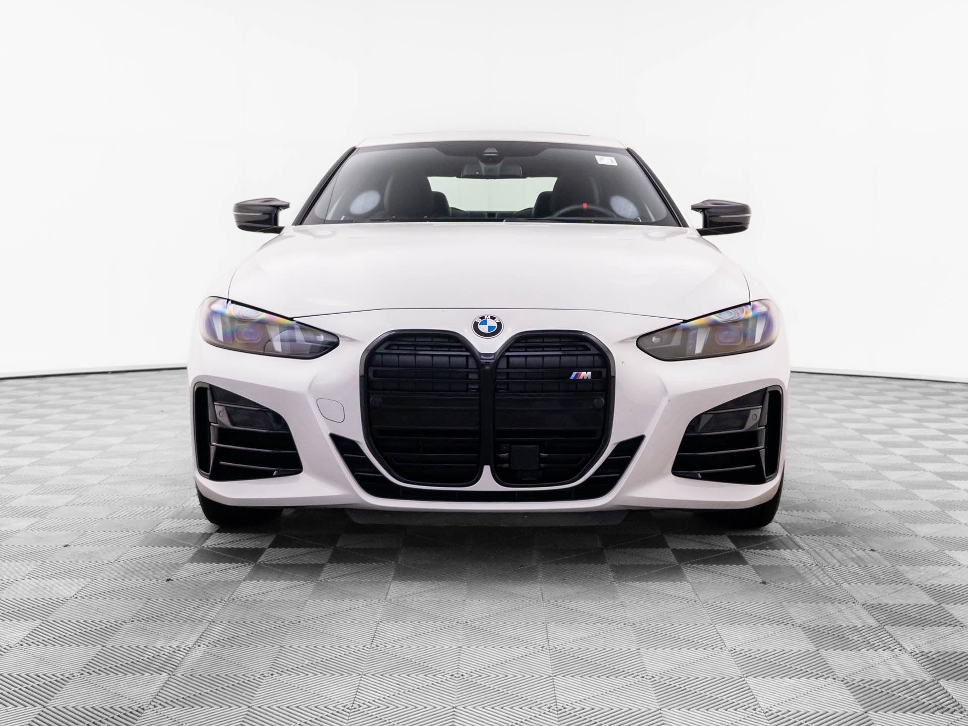 Used 2026 BMW 440i xDrive Coupe w/ Premium Package AWD/4WD image 9