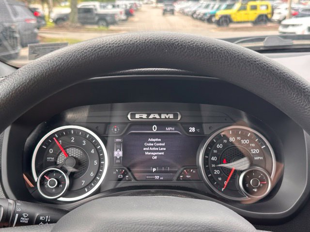 New 2026 RAM 1500 Express AWD/4WD image 22
