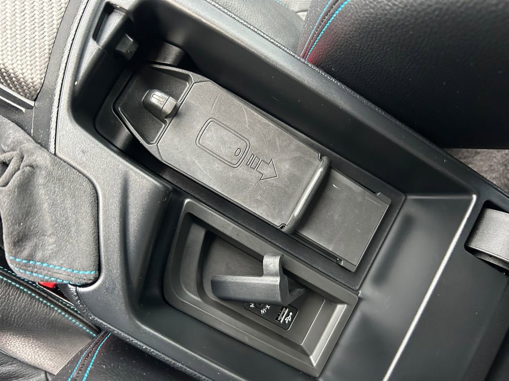 Used 2017 BMW M2 image 36