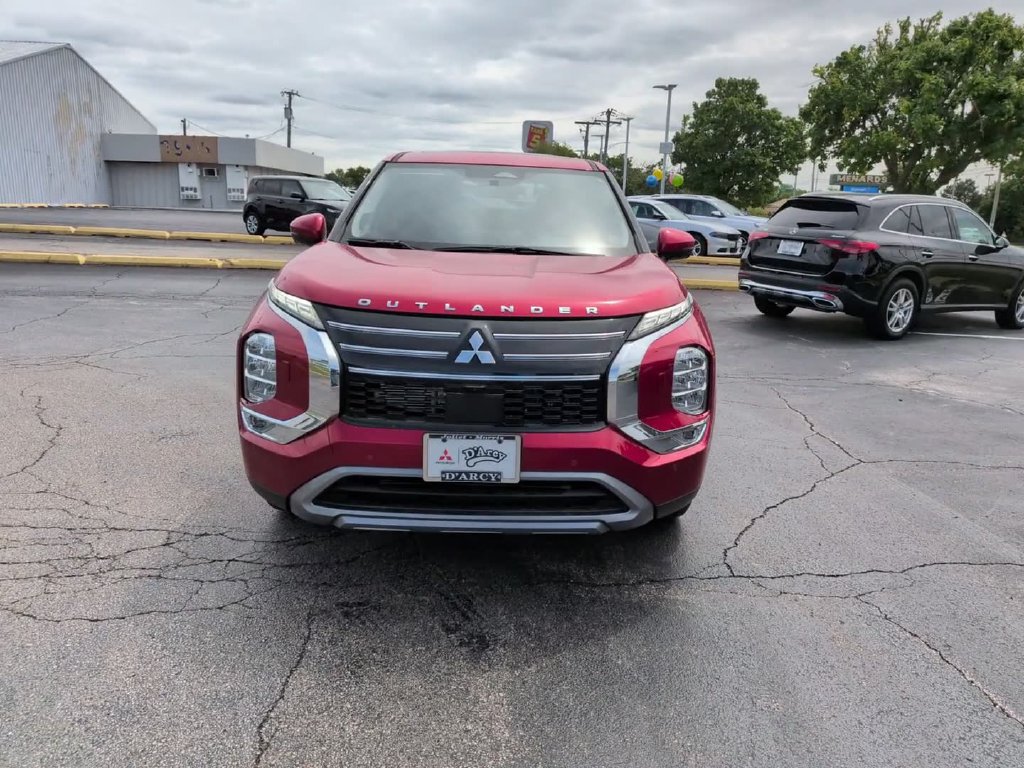 New 2026 Mitsubishi Outlander SE AWD/4WD image 2
