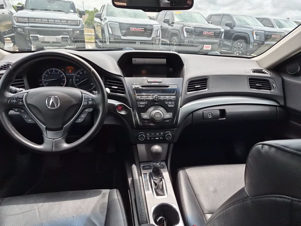 Used 2015 Acura ILX w/ Technology Package FWD image 30