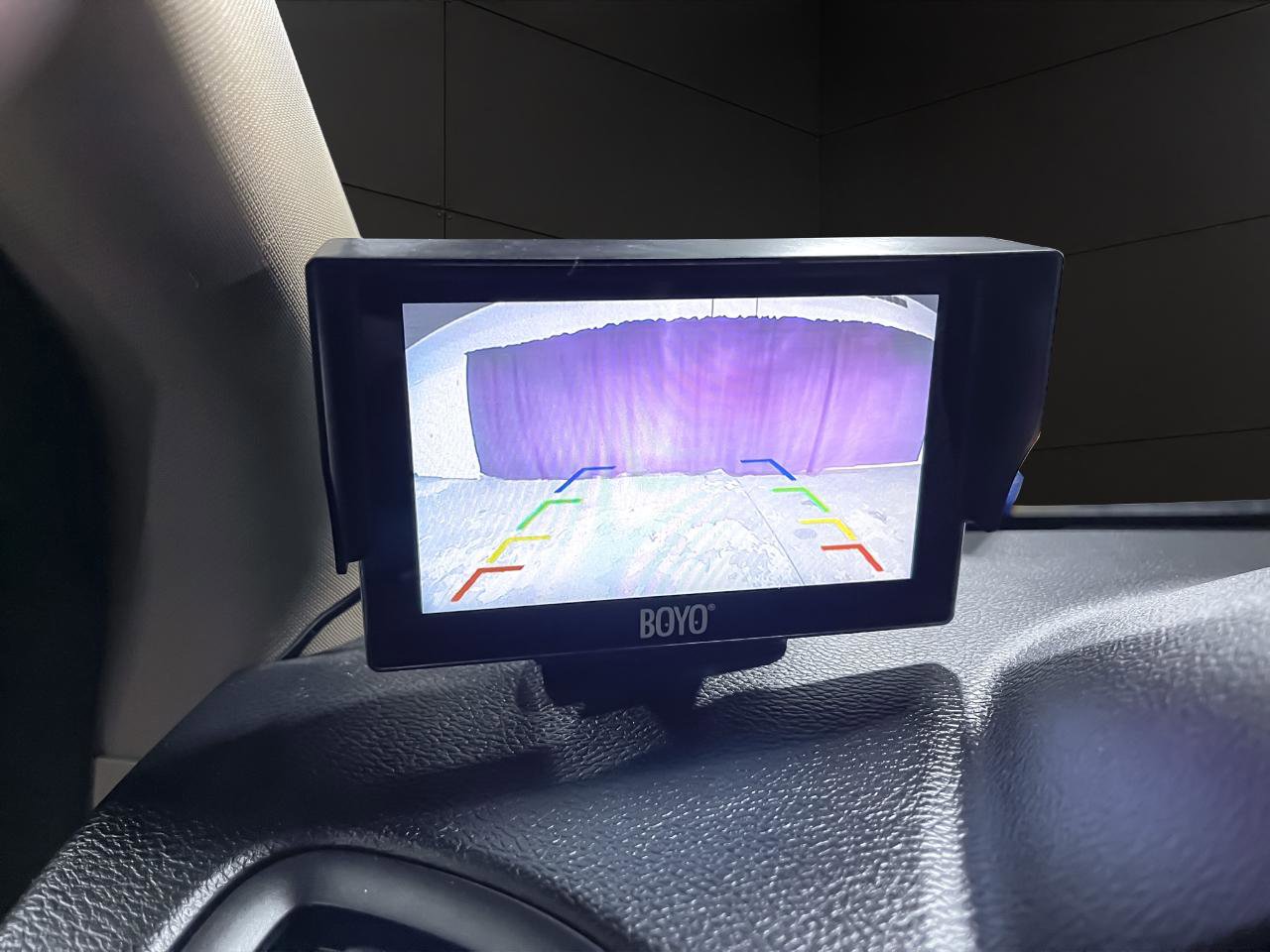 Used 2016 Dodge Grand Caravan SXT image 16