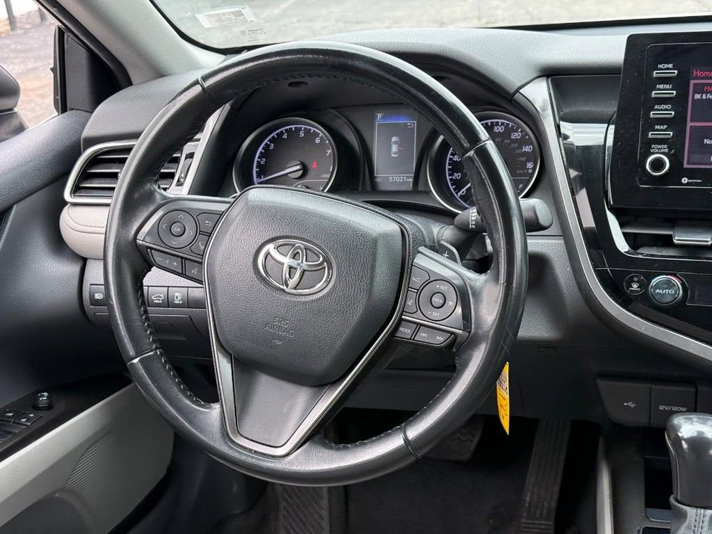 Used 2023 Toyota Camry SE image 13
