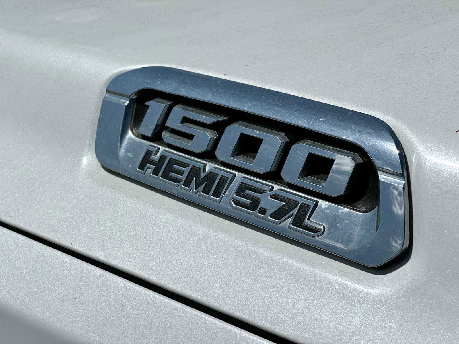 Used 2020 RAM 1500 Limited image 15