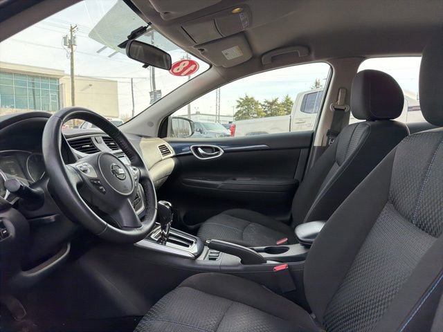 Used 2018 Nissan Sentra SR w/ SR Midnight Edition Package FWD image 16