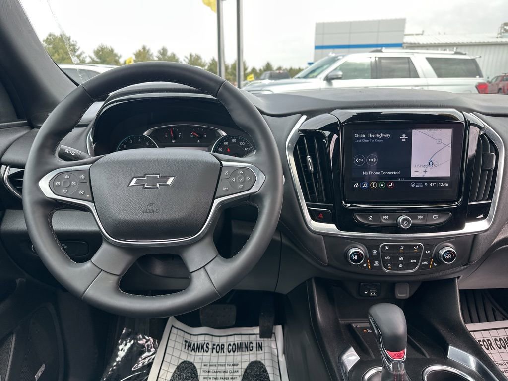 Used 2023 Chevrolet Traverse RS image 7