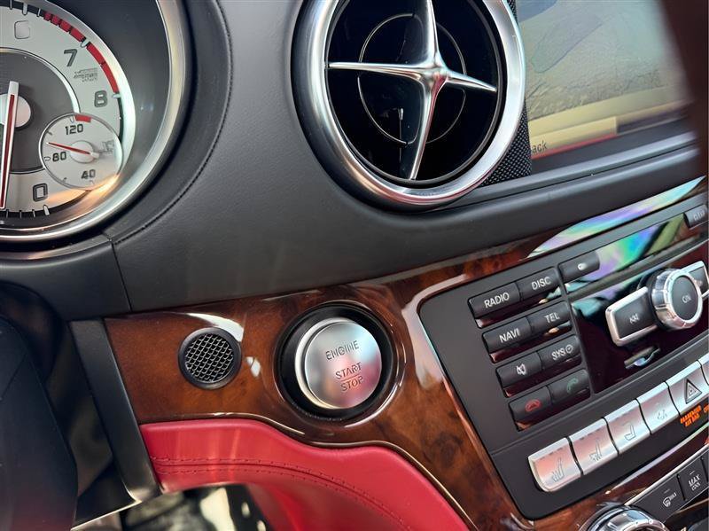 Used 2014 Mercedes-Benz SL 550 image 55