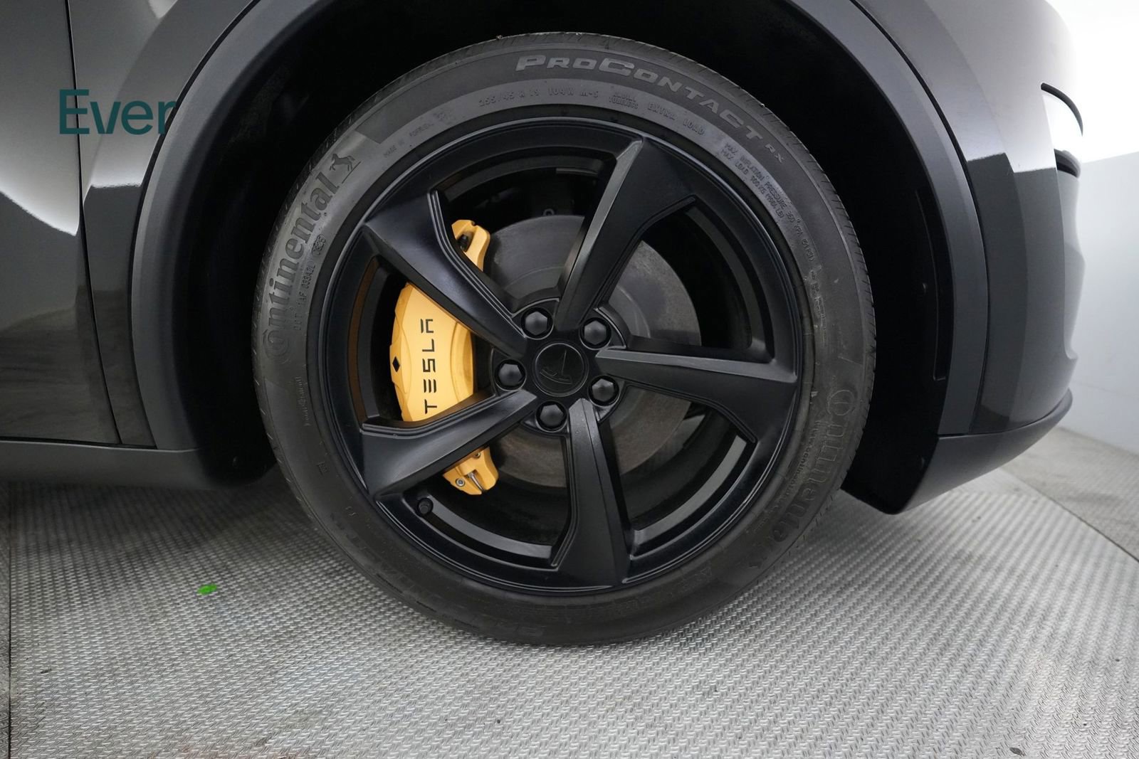 Used 2026 Tesla Model Y Long Range RWD image 20